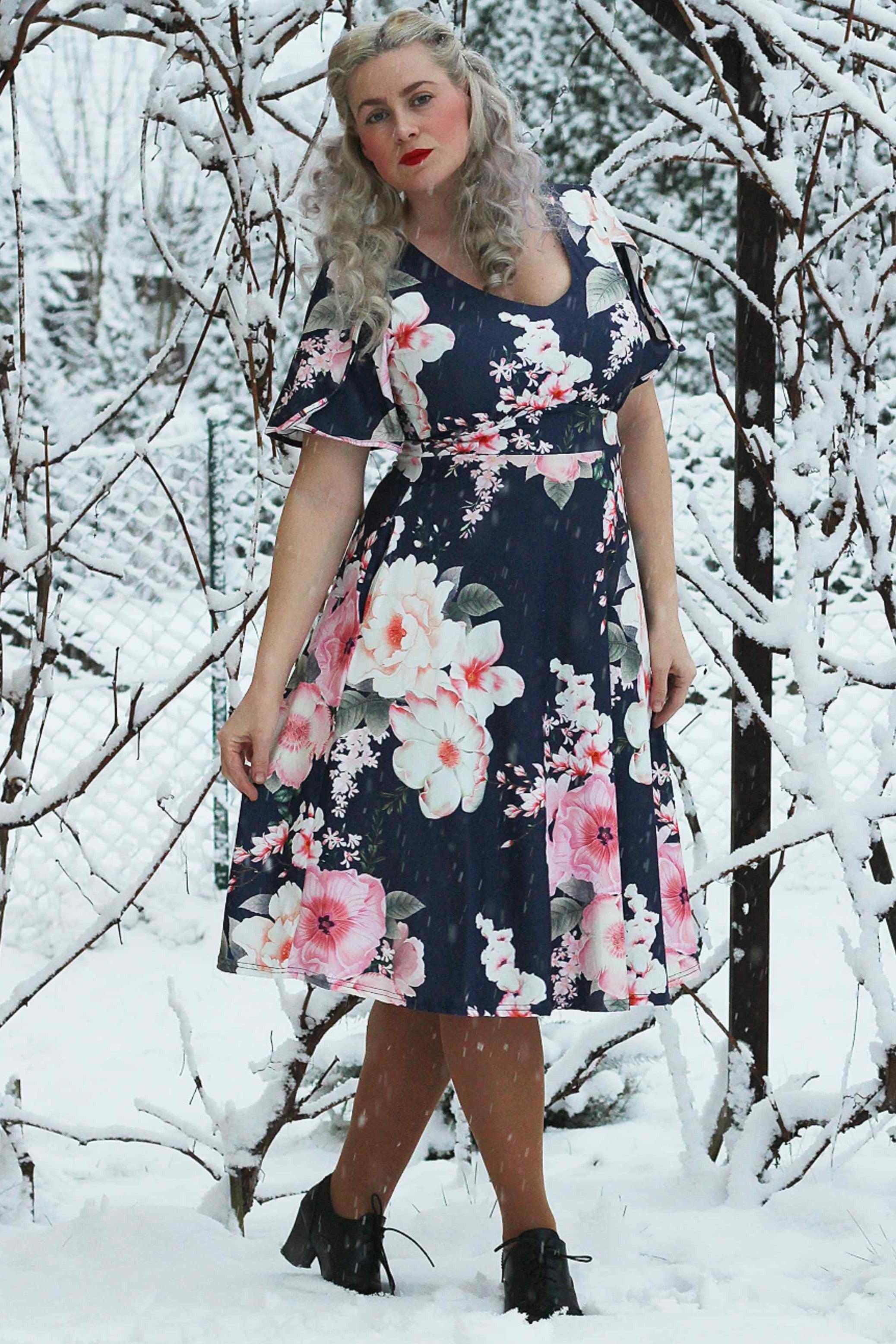 Navy floral tea clearance dress