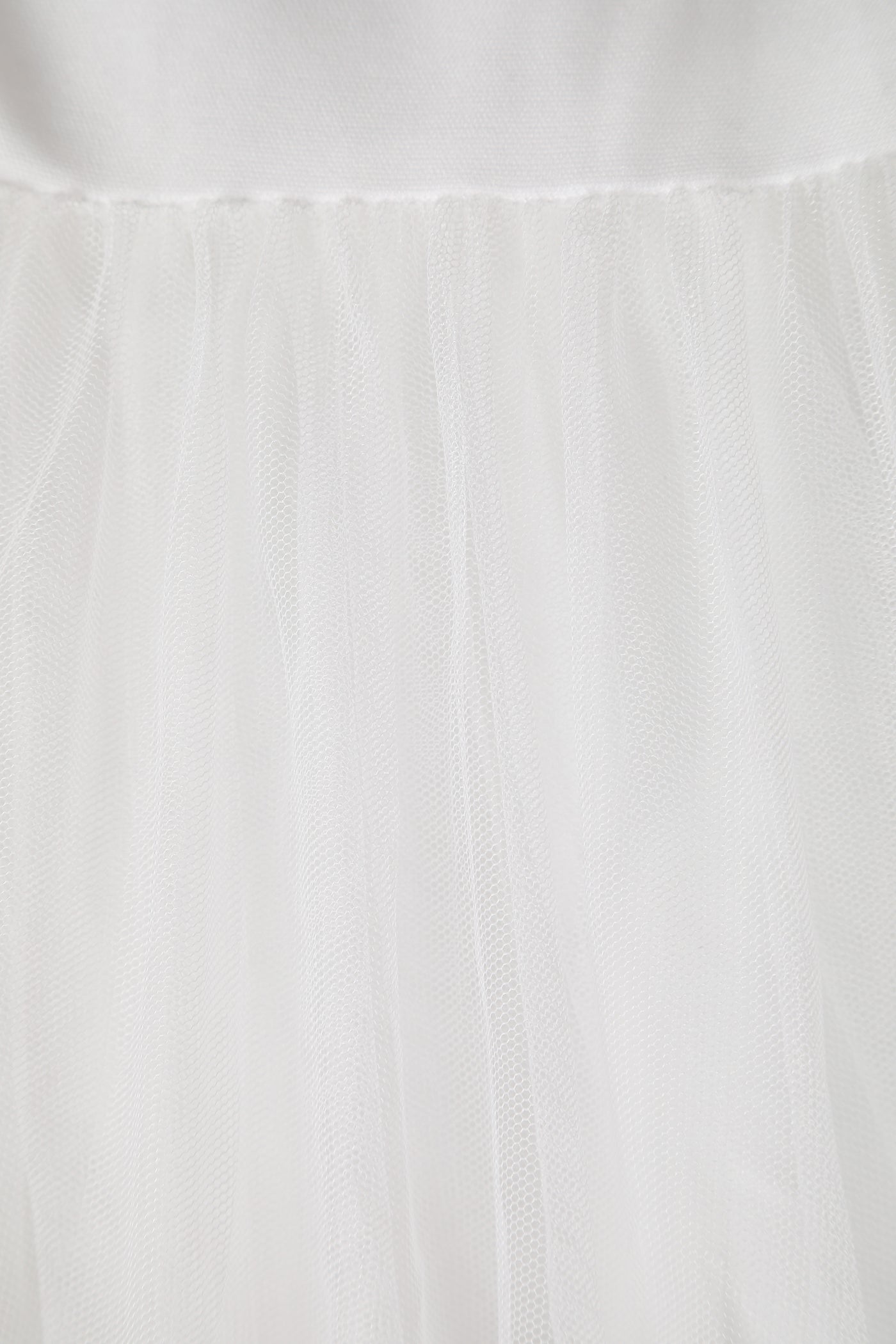 Fluffy Net Petticoat 25.5 In White