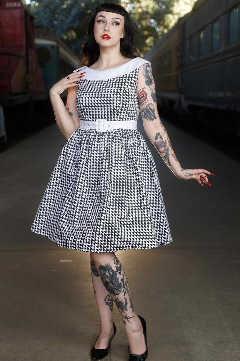 Front view of model wearing Houndstooth Roll Collar Dress